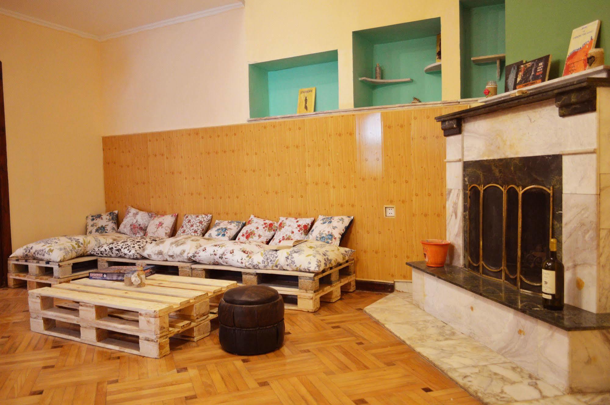Patio Hostel Tbilisi Luaran gambar